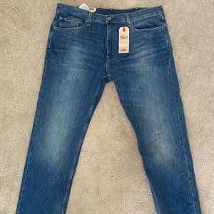 Levi 502 Regular Taper Jeans